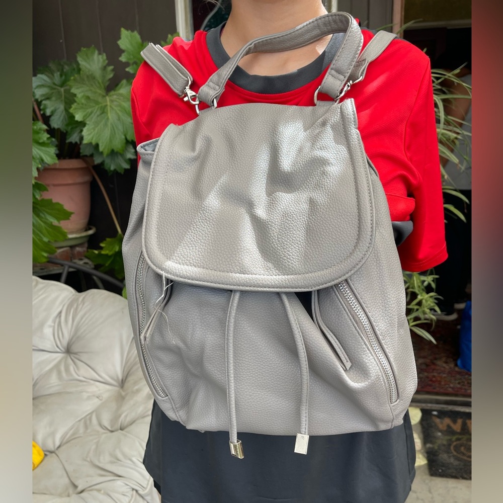 Super Cute Small Backpack - image 1